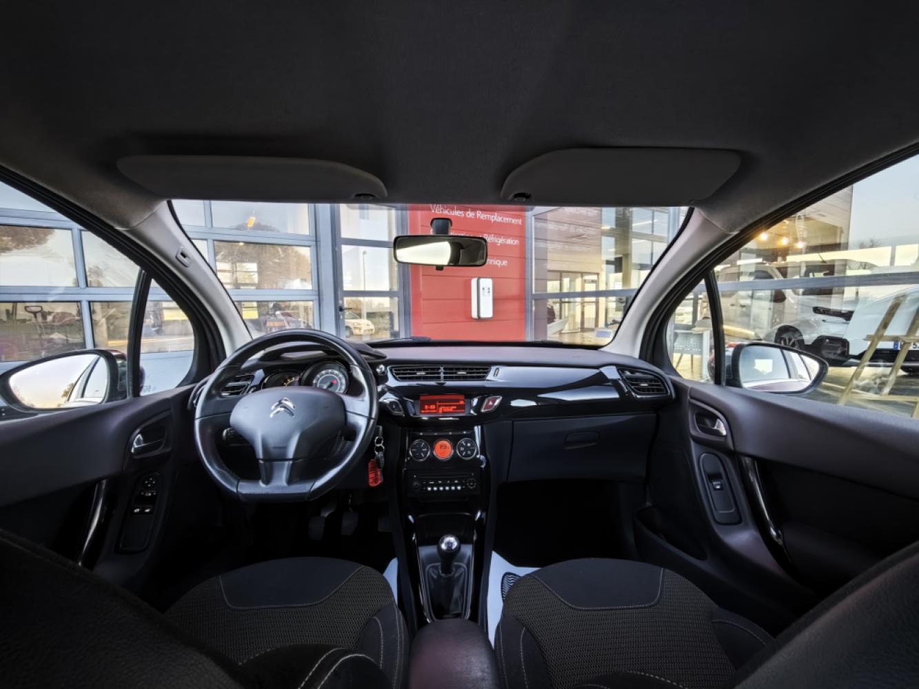 CITROEN C3  COLLECTION 1.4 i 75 cv Crit’Air 1 OCCASIONS BAUGY OCCASIONS CHAMBILLY GARAGES AUTOS