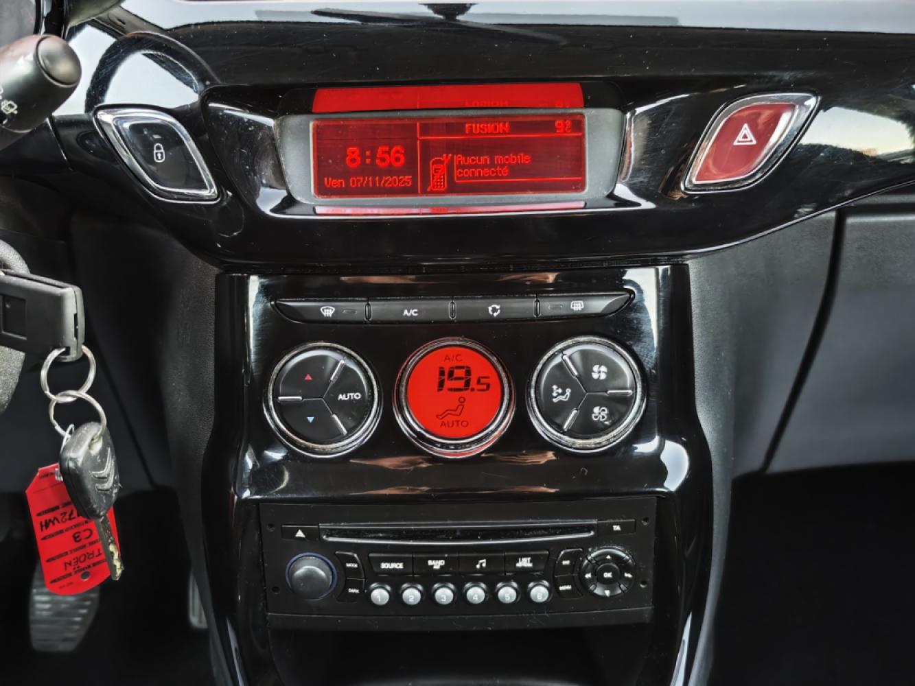 CITROEN C3  COLLECTION 1.4 i 75 cv Crit’Air 1 OCCASIONS BAUGY OCCASIONS CHAMBILLY GARAGES AUTOS