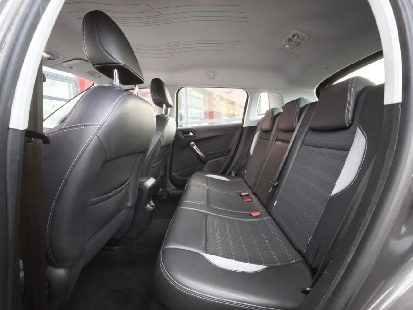 PEUGEOT 2008  ALLURE 1.6 eHDi  VEHICULE OCCASION BAUGY OCCASION CHAMBILLY