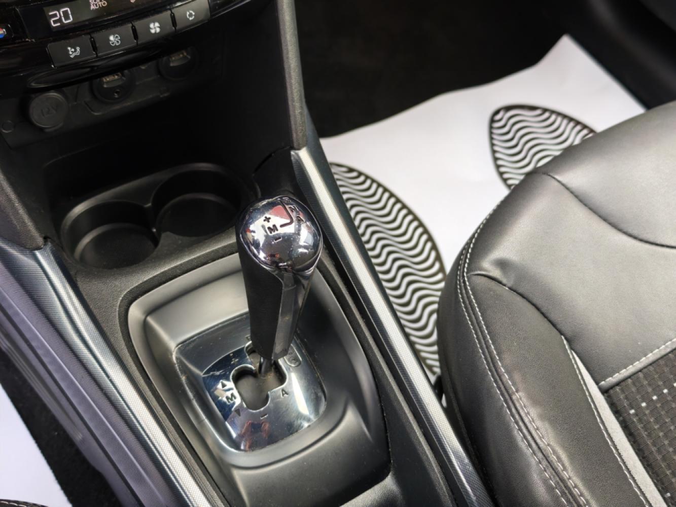 PEUGEOT 2008  ALLURE 1.6 eHDi  VEHICULE OCCASION BAUGY OCCASION CHAMBILLY