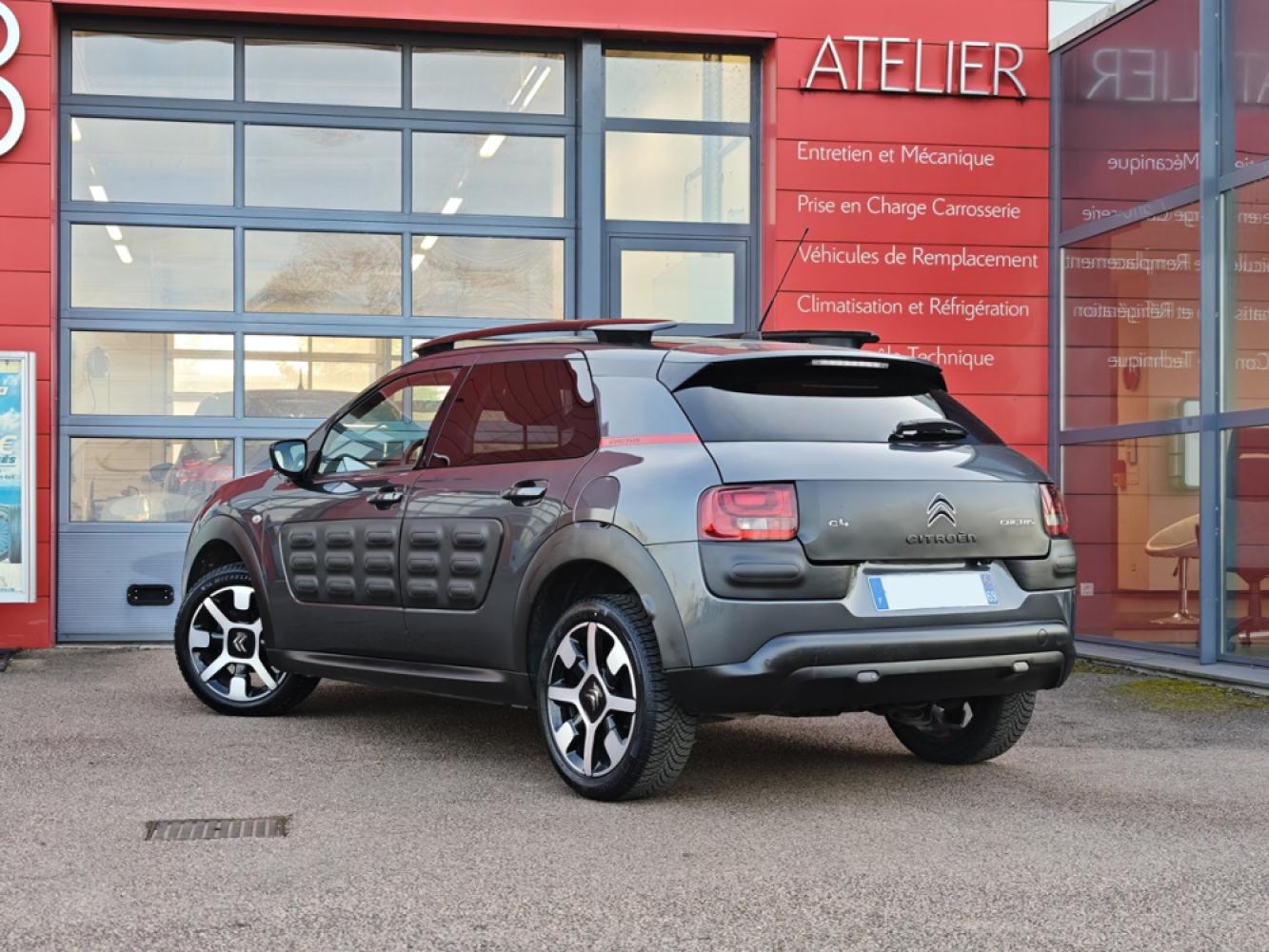 CITROËN C4 CACTUS SHINE 1.6 Blue Hdi 100 cv BVM 5
