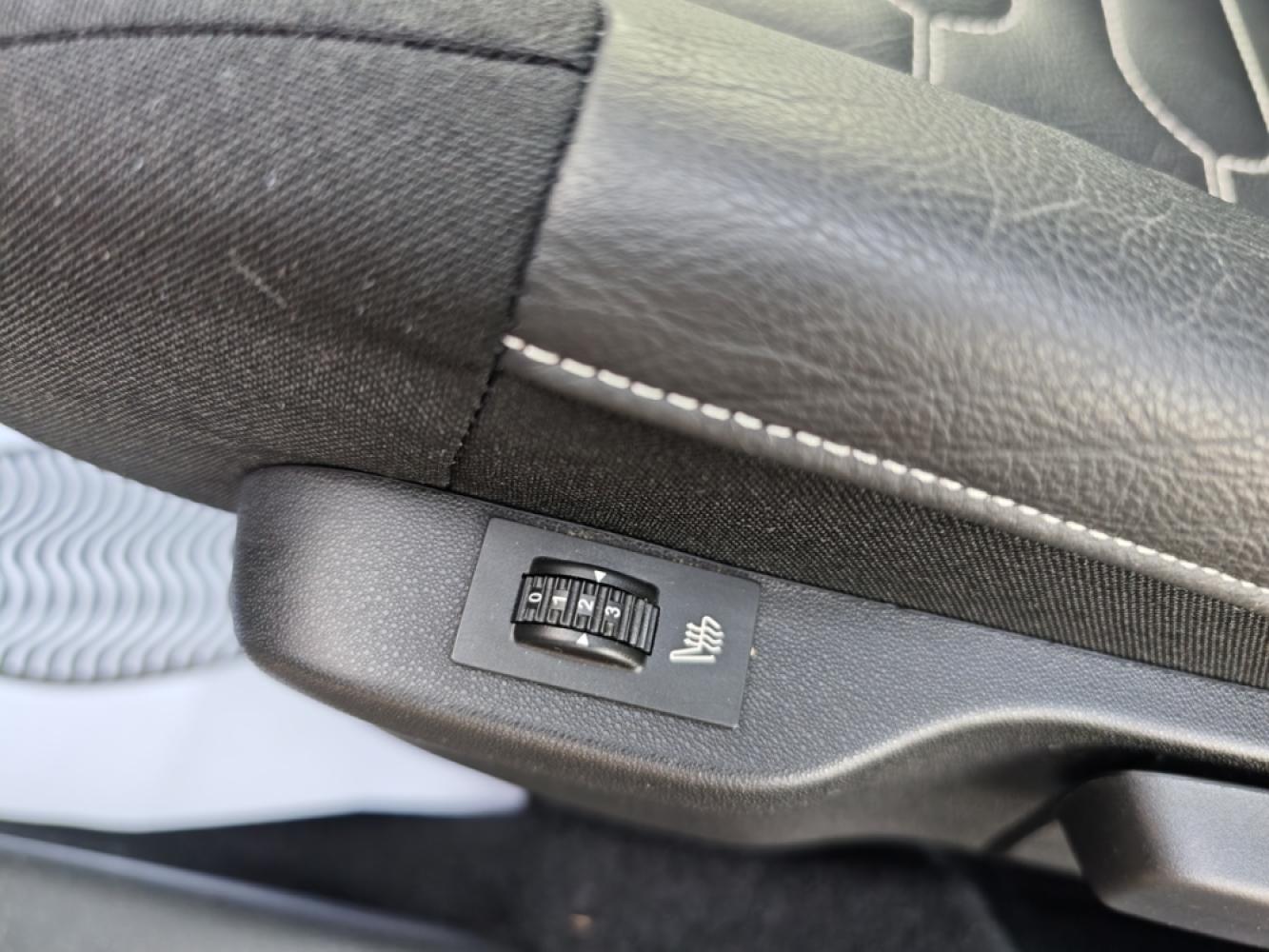 CITROËN C4 CACTUS SHINE 1.6 Blue Hdi 100 cv BVM 5