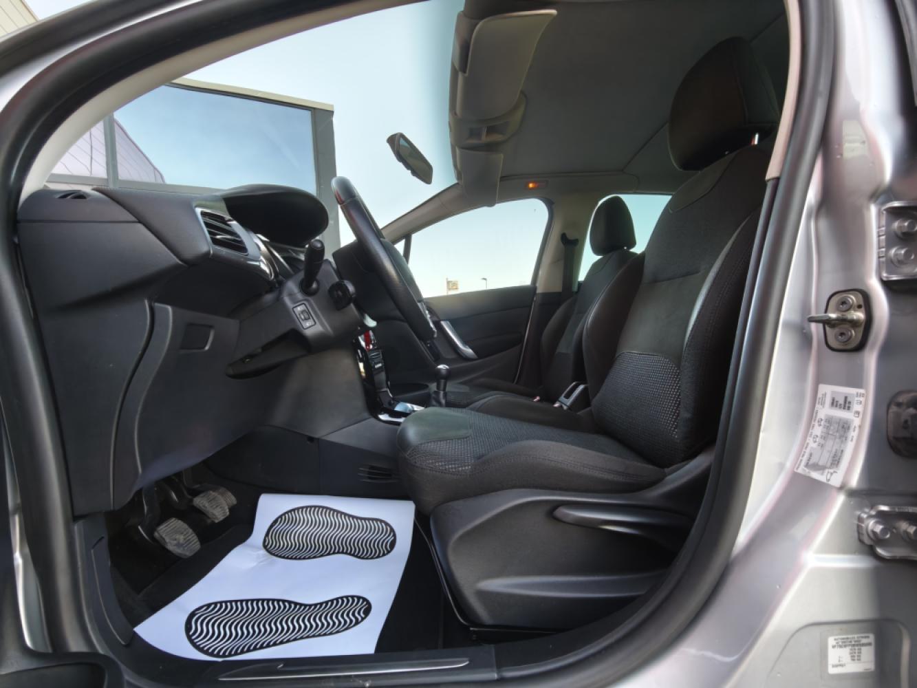 CITROËN C3 2  Exclusive 1.4 VTi  95 VEHICULES OCCASIONS CHAMBILLY BAUGY MARCIGNY